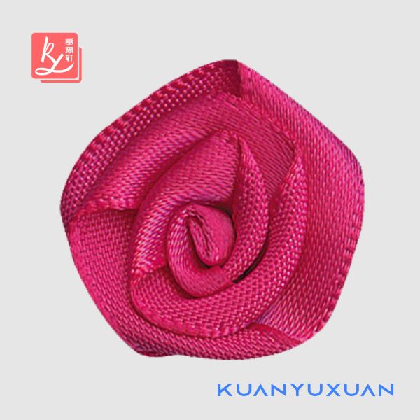 絲帶做玫瑰花（絲帶玫瑰花制作）